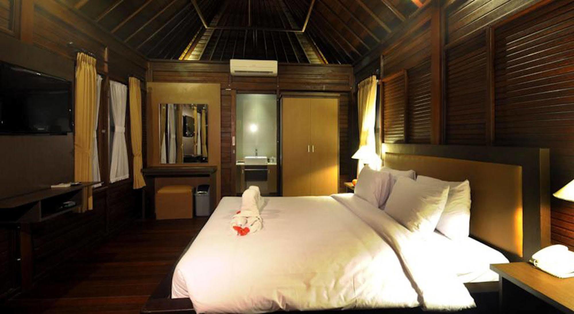 Aman Gati Balangan Hotel Pecatu Exterior foto